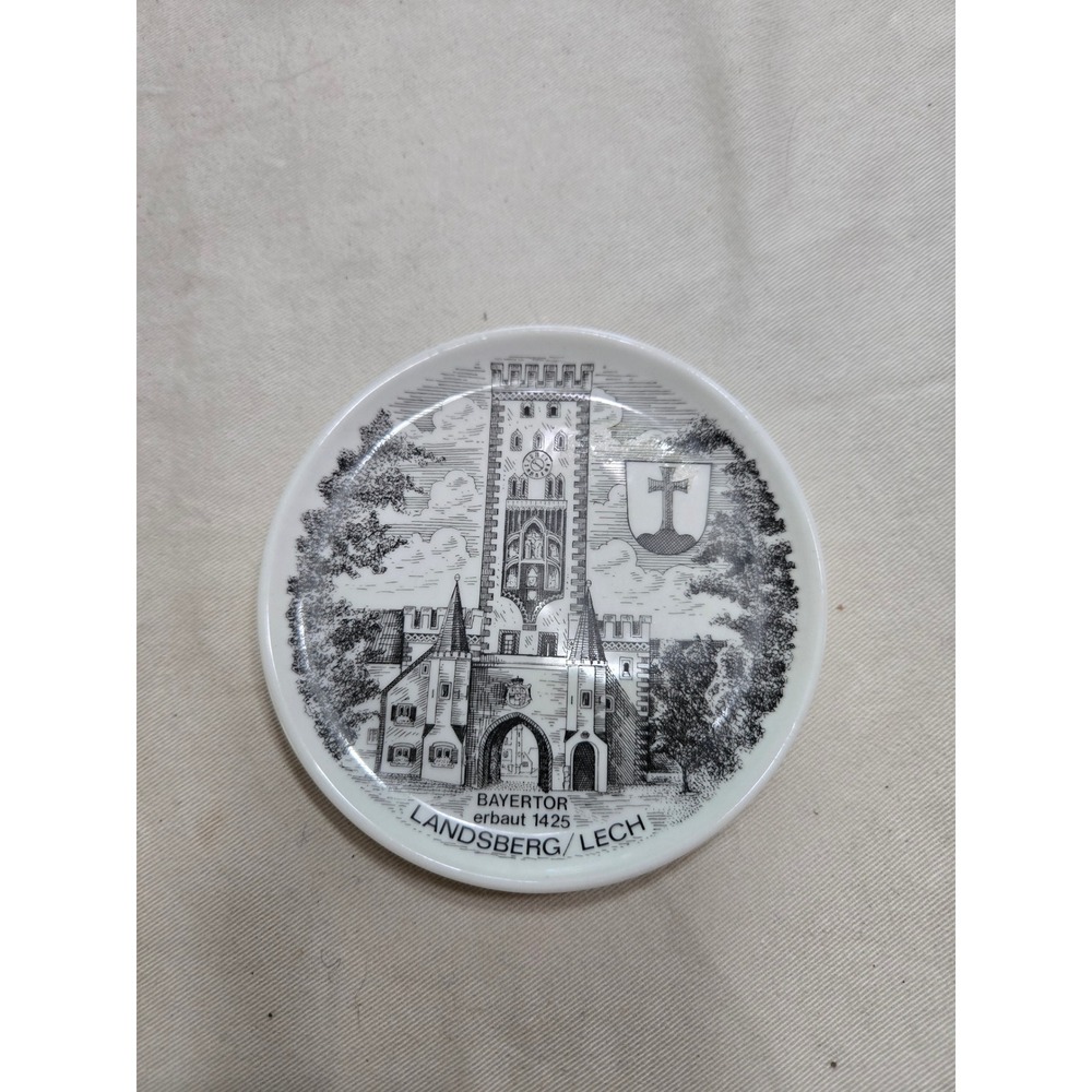Vintage Landsberg Lech Germany Bayertor 1425 Souvenir Porcelain Trinket Dish 4"